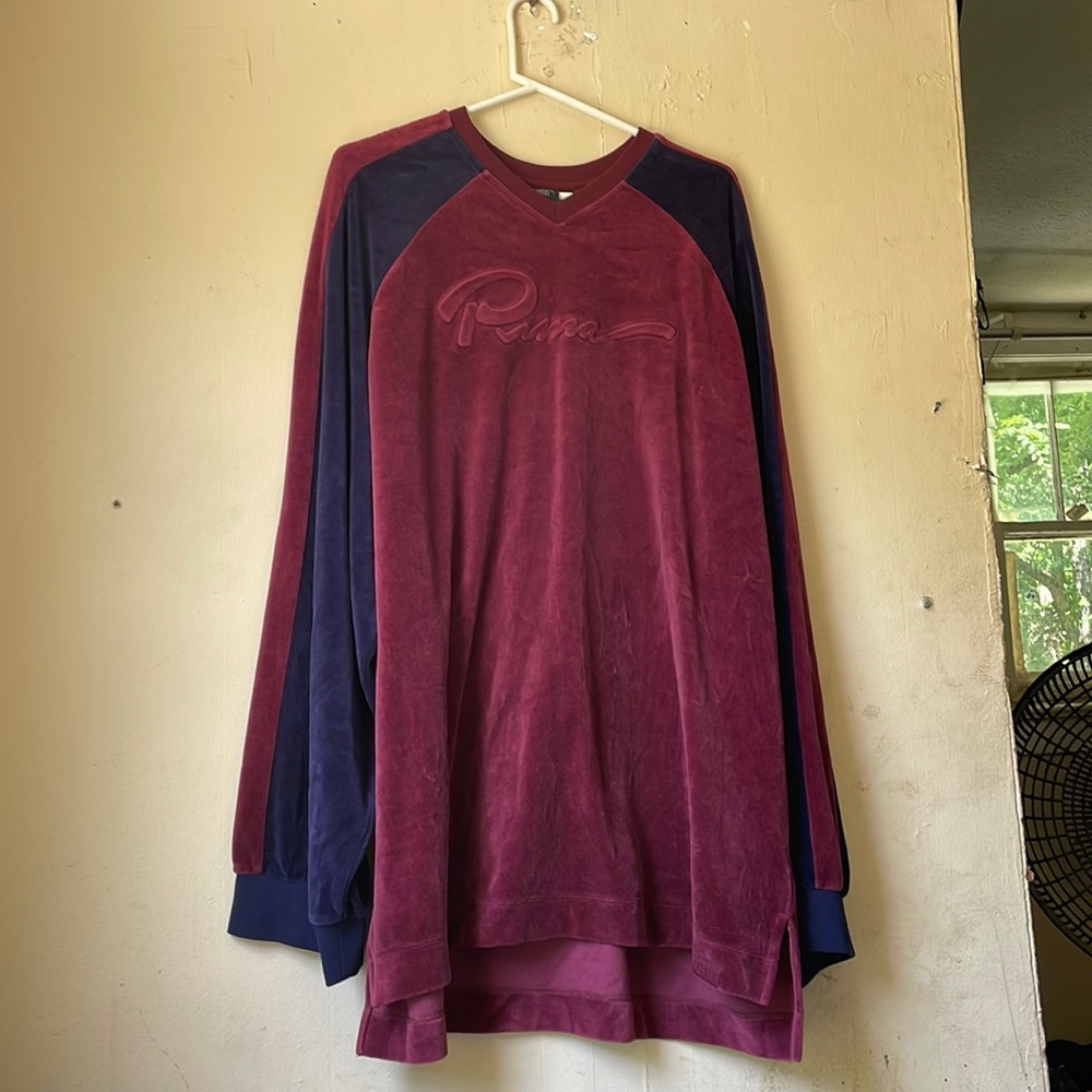 XL puma sweater